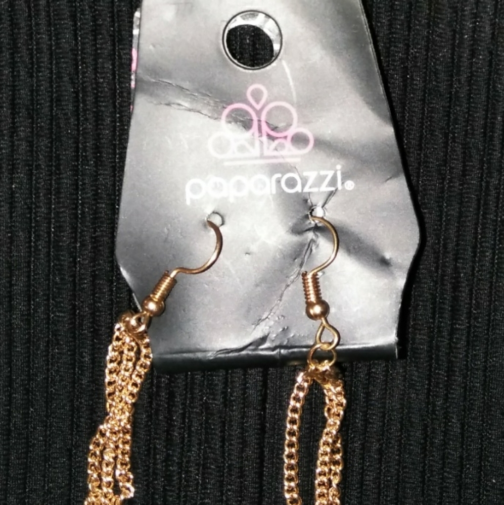 SHINGLE EARRINGS
